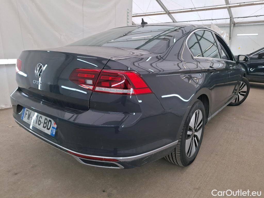 Volkswagen  Passat VOLKSWAGEN  / 2019 / 4P / Berline 1.4 TSI DSG HYBRIDE RECHAR GTE BUSINESS(SL) #3