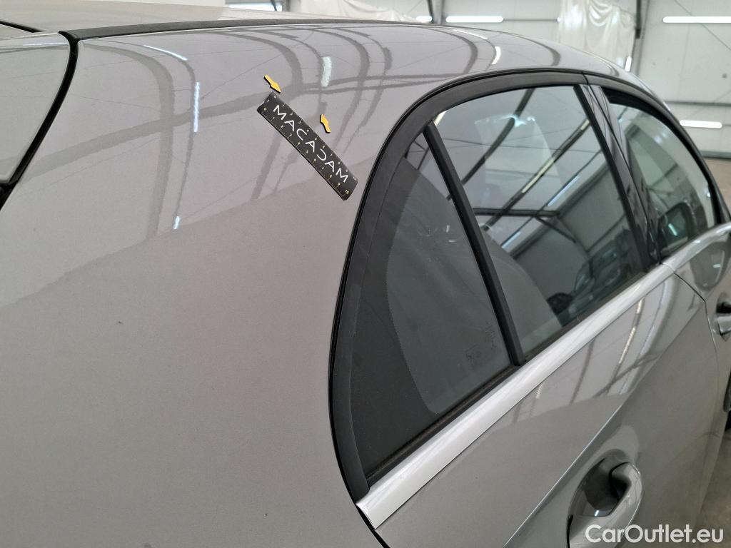 Mercedes  A-Klasse MERCEDES-BENZ Classe A / 2018 / 5P / Berline A 180 d Business Line 7G-DCT #27