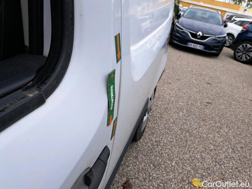  Renault  Kangoo  Express Extra (Série Spéciale) 1.5 dCi 90CV BVM5 E6 #2