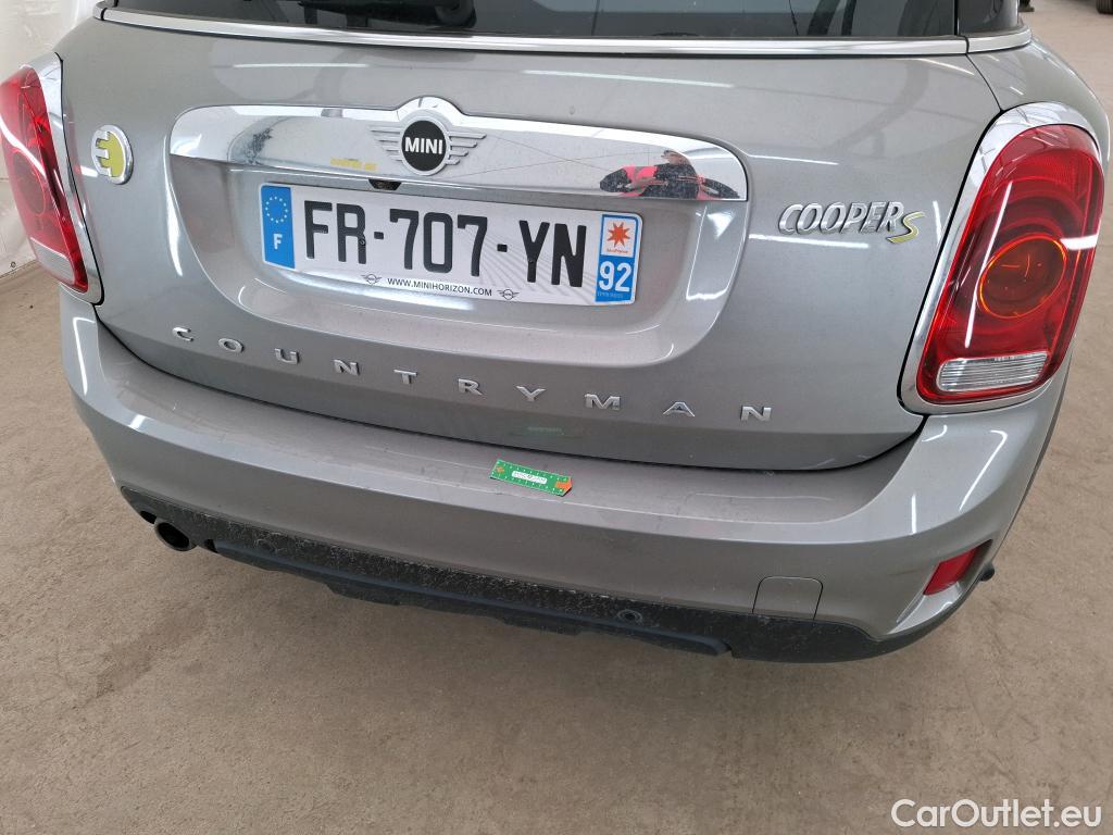  Mini  Countryman MINI  / 2016 / 5P / Crossover Cooper SE ALL4 Busi Design 136+88ch BVA6 #32