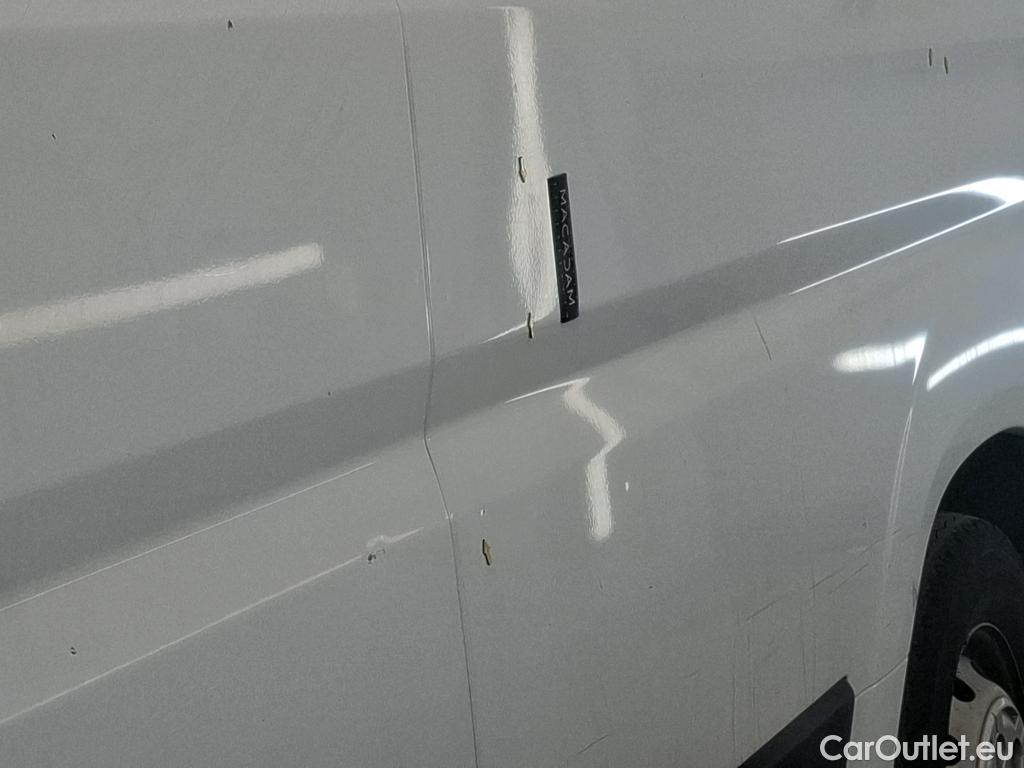  Peugeot  Boxer PEUGEOT  VU 4p Fourgon 2.0 BLUEHDI 130 S&S PREMIUM 335 L3H2 #27