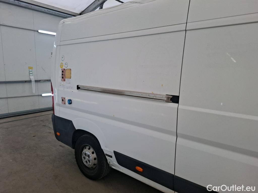  Peugeot  Boxer PEUGEOT  VU 4p Fourgon 2.0 BLUEHDI 130 S&S PREMIUM 335 L3H2 #18