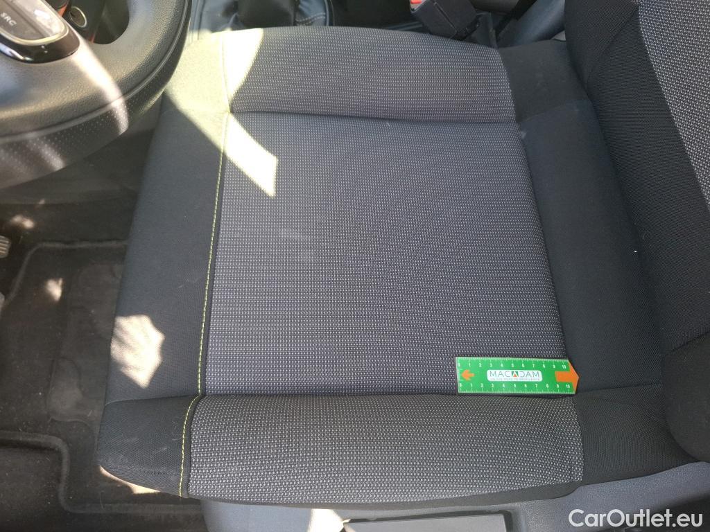  Citroen  C3  Société Feel Nav 1.2 PureTech 80CV BVM5 E6d #17