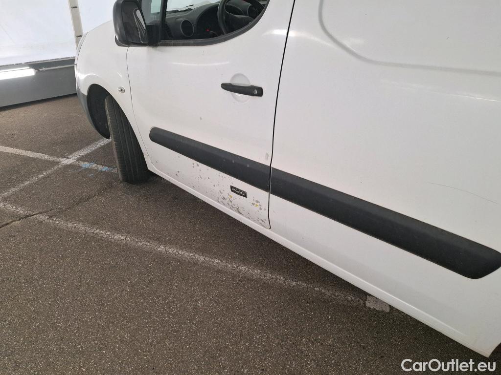  Citroen  Berlingo  Fourgon Club L1 (Court) 1.6 BlueHDi 100CV BVM5 E6 / VENTE SANS CG #28