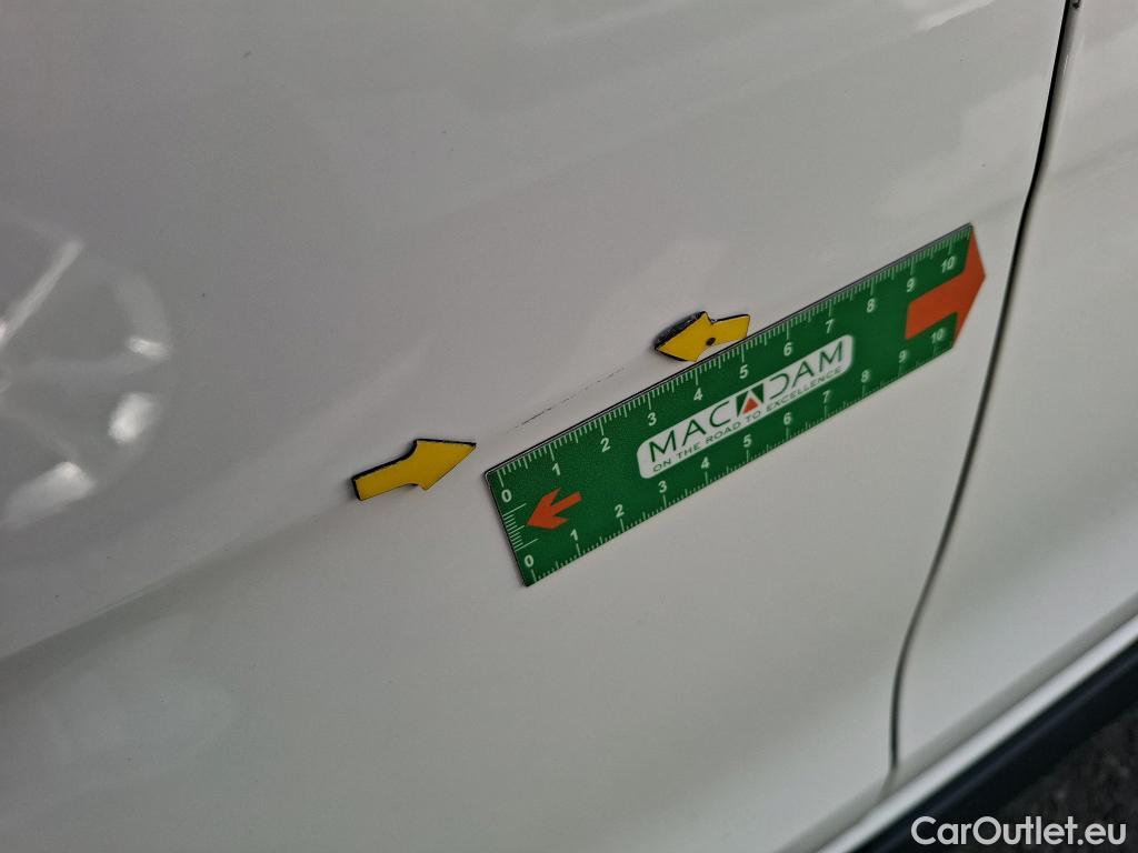  Citroen  C3  Société Feel Nav 1.2 PureTech 80CV BVM5 E6d #32