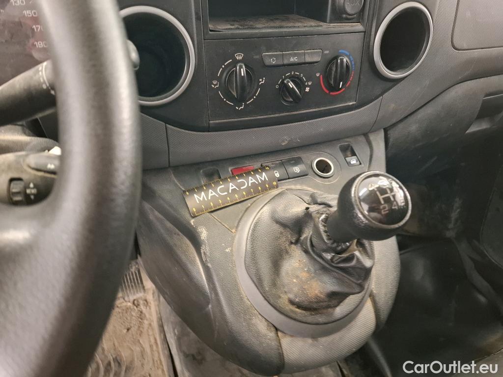  Citroen  Berlingo  Fourgon Club L1 (Court) 1.6 BlueHDi 100CV BVM5 E6 / VENTE SANS CG #14