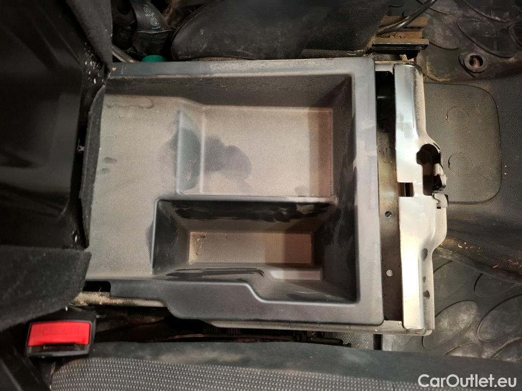  Peugeot  Partner  L1 Electric Premium BVA #8