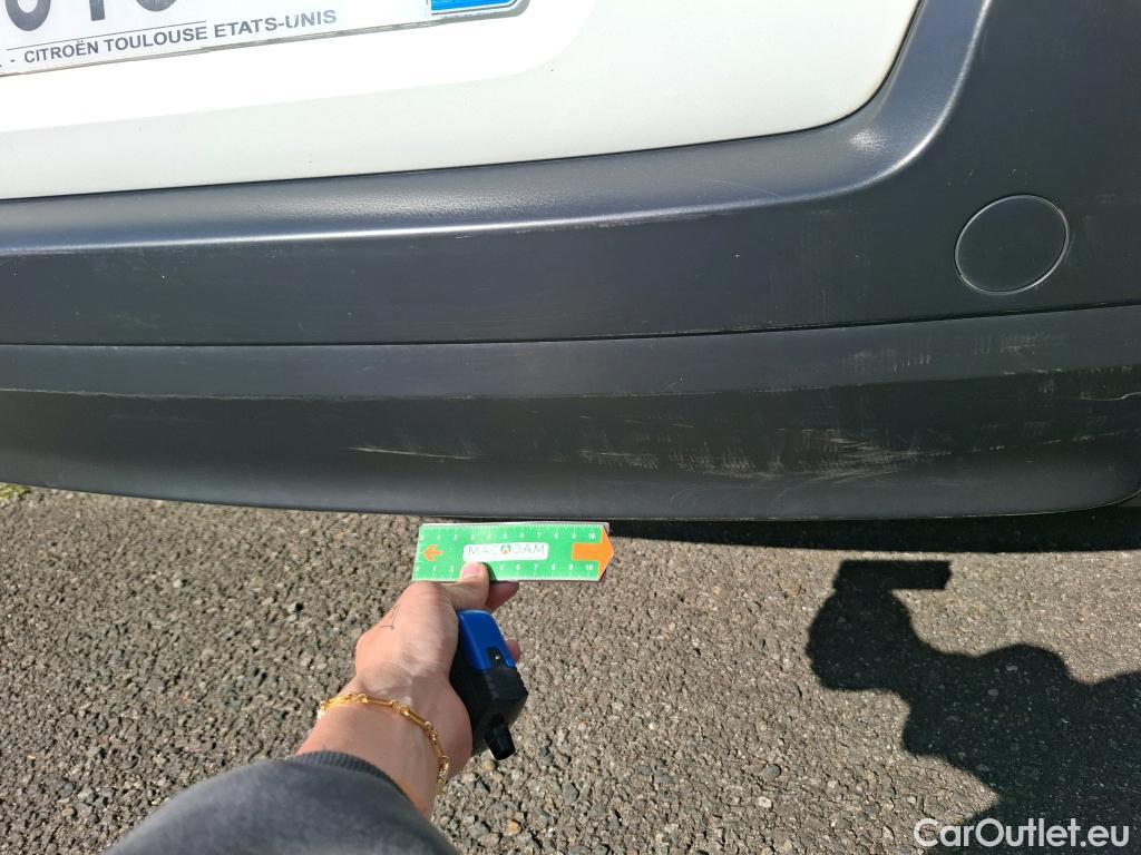  Citroen  C3  Société Feel Nav 1.2 PureTech 80CV BVM5 E6d #40