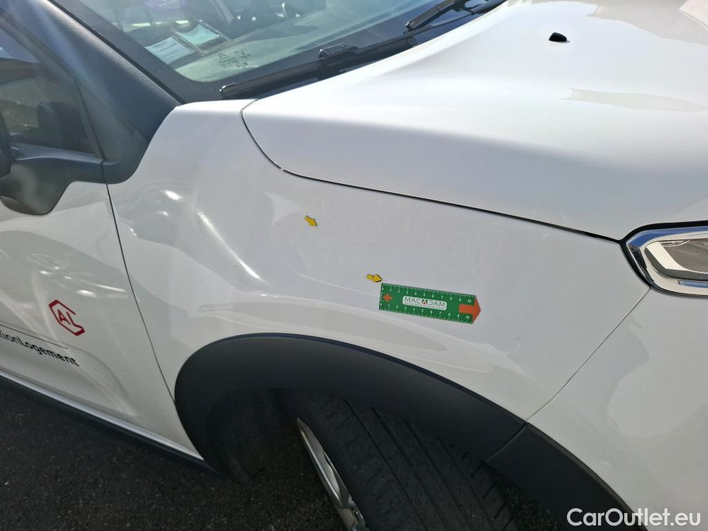  Citroen  C3  Société Feel Nav 1.2 PureTech 80CV BVM5 E6d #36