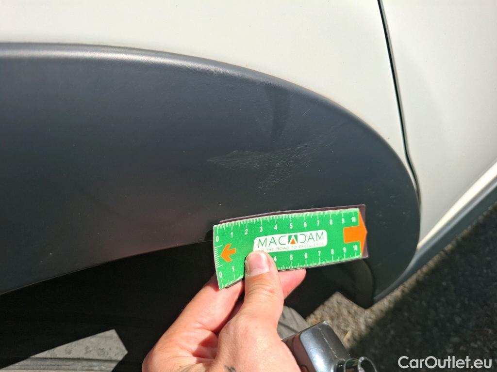  Citroen  C3  Société Feel Nav 1.2 PureTech 80CV BVM5 E6d #25