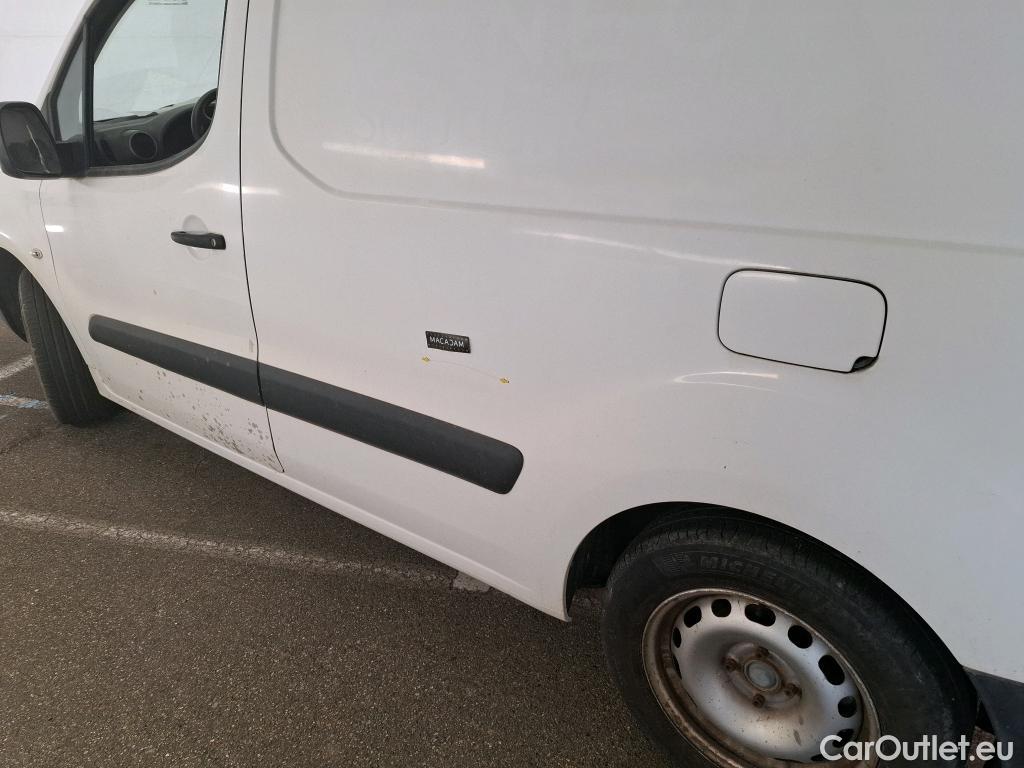  Citroen  Berlingo  Fourgon Club L1 (Court) 1.6 BlueHDi 100CV BVM5 E6 / VENTE SANS CG #4
