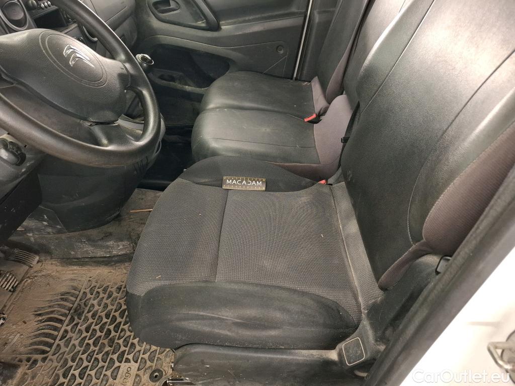  Citroen  Berlingo  Fourgon Club L1 (Court) 1.6 BlueHDi 100CV BVM5 E6 / VENTE SANS CG #16