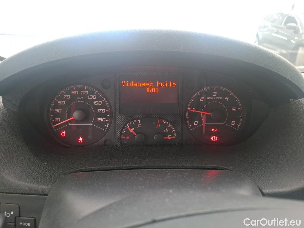  Peugeot  Boxer PEUGEOT  VU 4p Fourgon 2.0 BLUEHDI 130 S&S PREMIUM 335 L3H2 #62