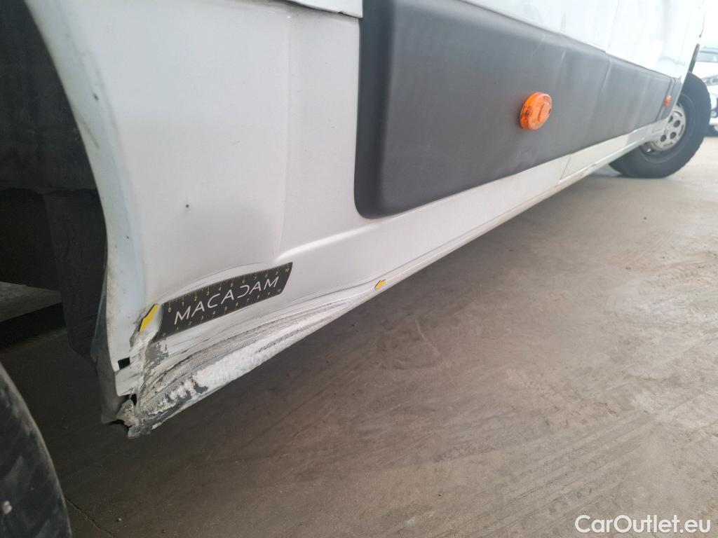  Peugeot  Boxer PEUGEOT  VU 4p Fourgon 2.0 BLUEHDI 130 S&S PREMIUM 335 L3H2 #15
