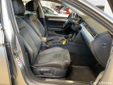  Volkswagen  Passat TDI 200 4M SC Executive R-Line Drag Värmare #7