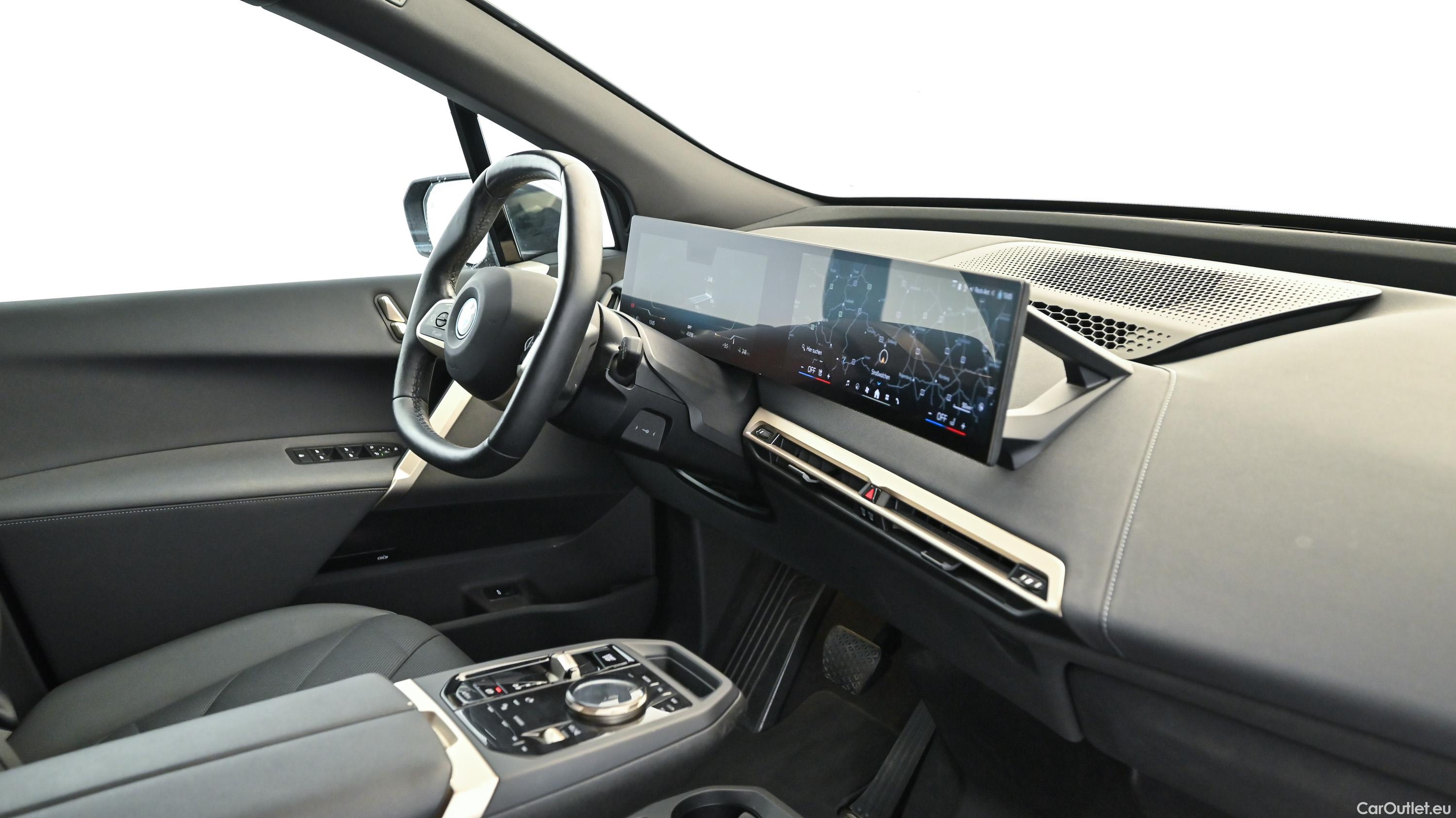 Bmw  iX xDrive40 71kWh - Automatic Electric  14 #30