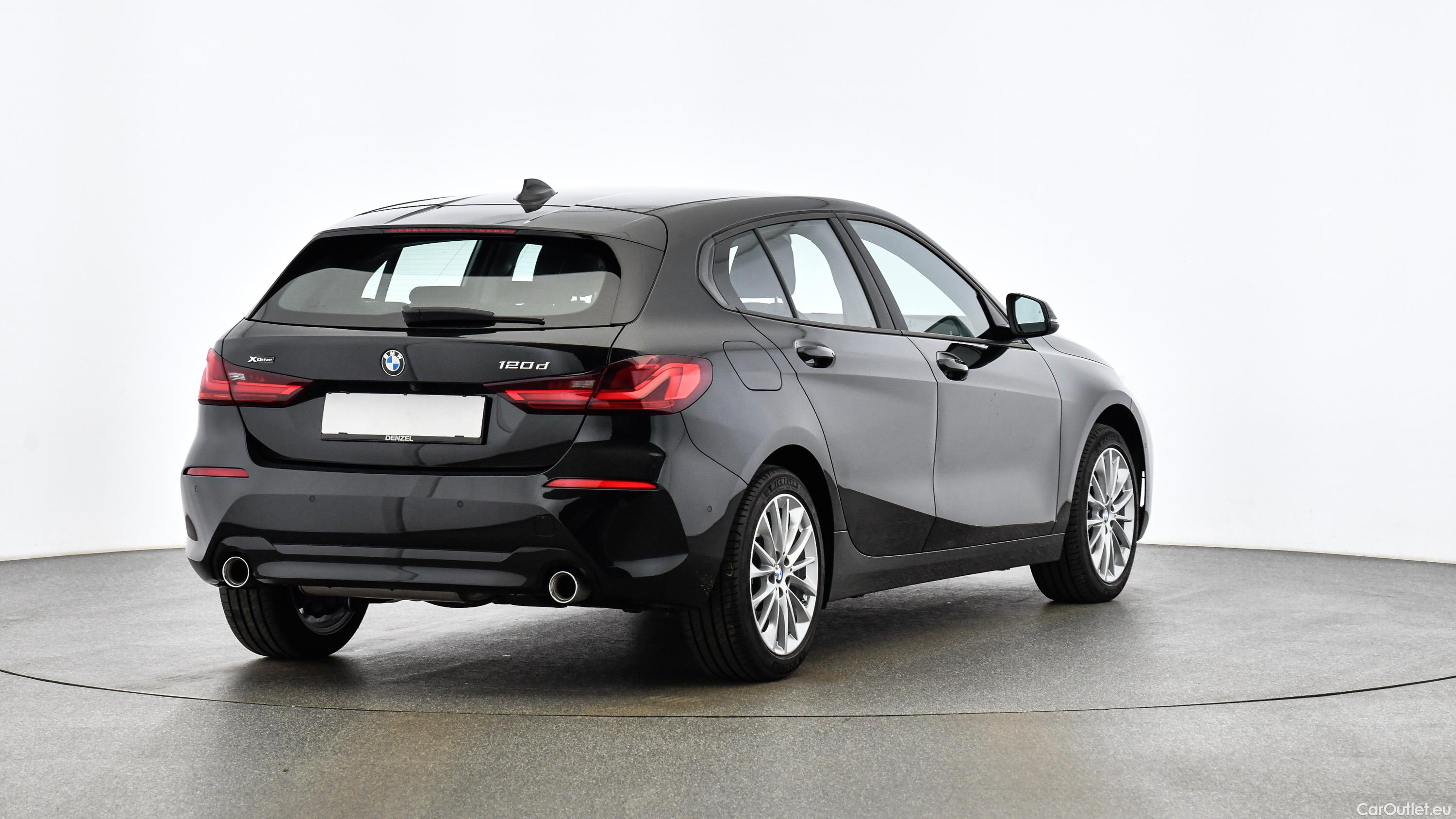 Bmw  Serie 1 xDrive Aut. (F40) - Automatic Diesel  21 #9