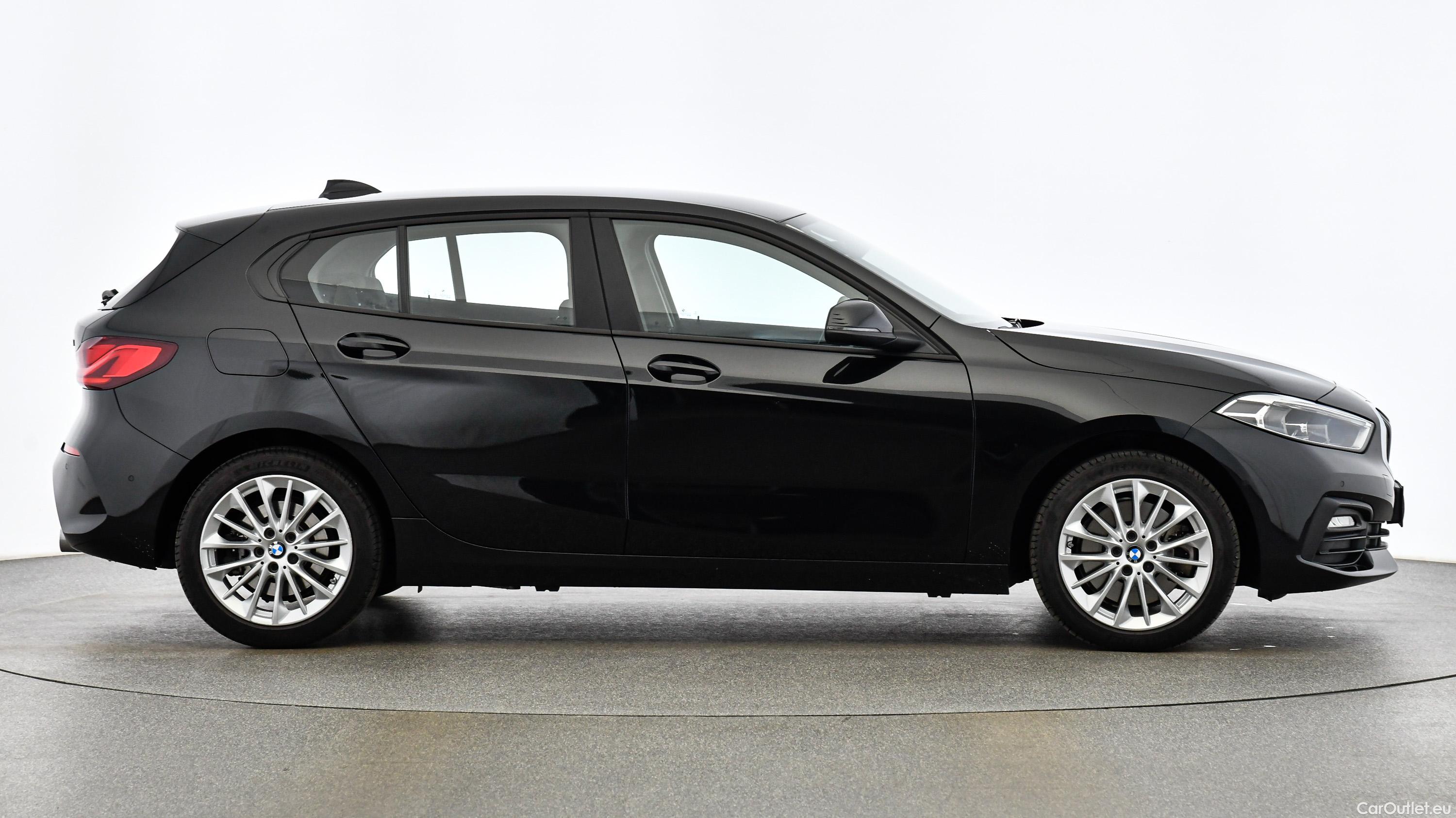 Bmw  Serie 1 xDrive Aut. (F40) - Automatic Diesel  21 #12