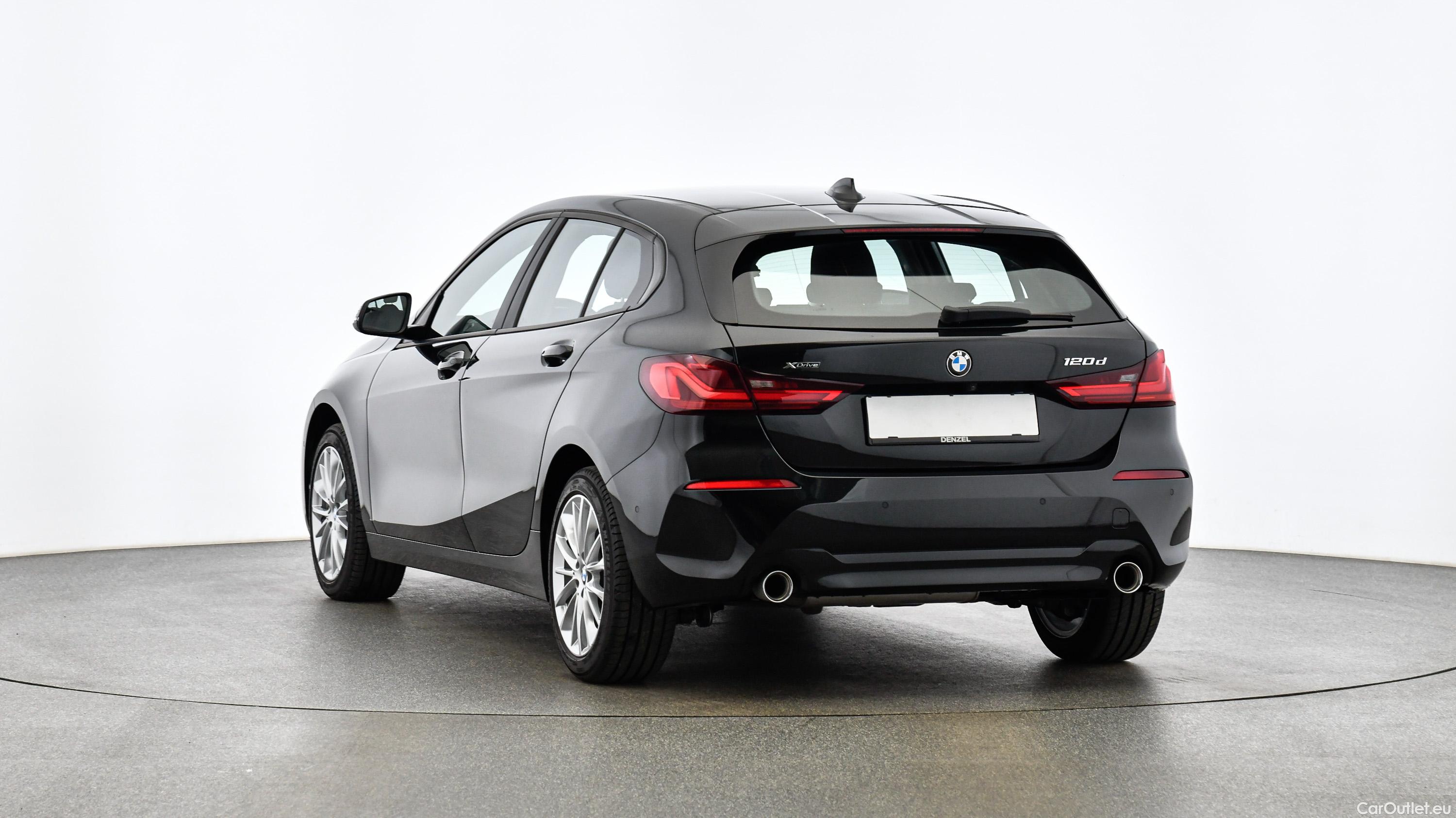 Bmw  Serie 1 xDrive Aut. (F40) - Automatic Diesel  21 #7