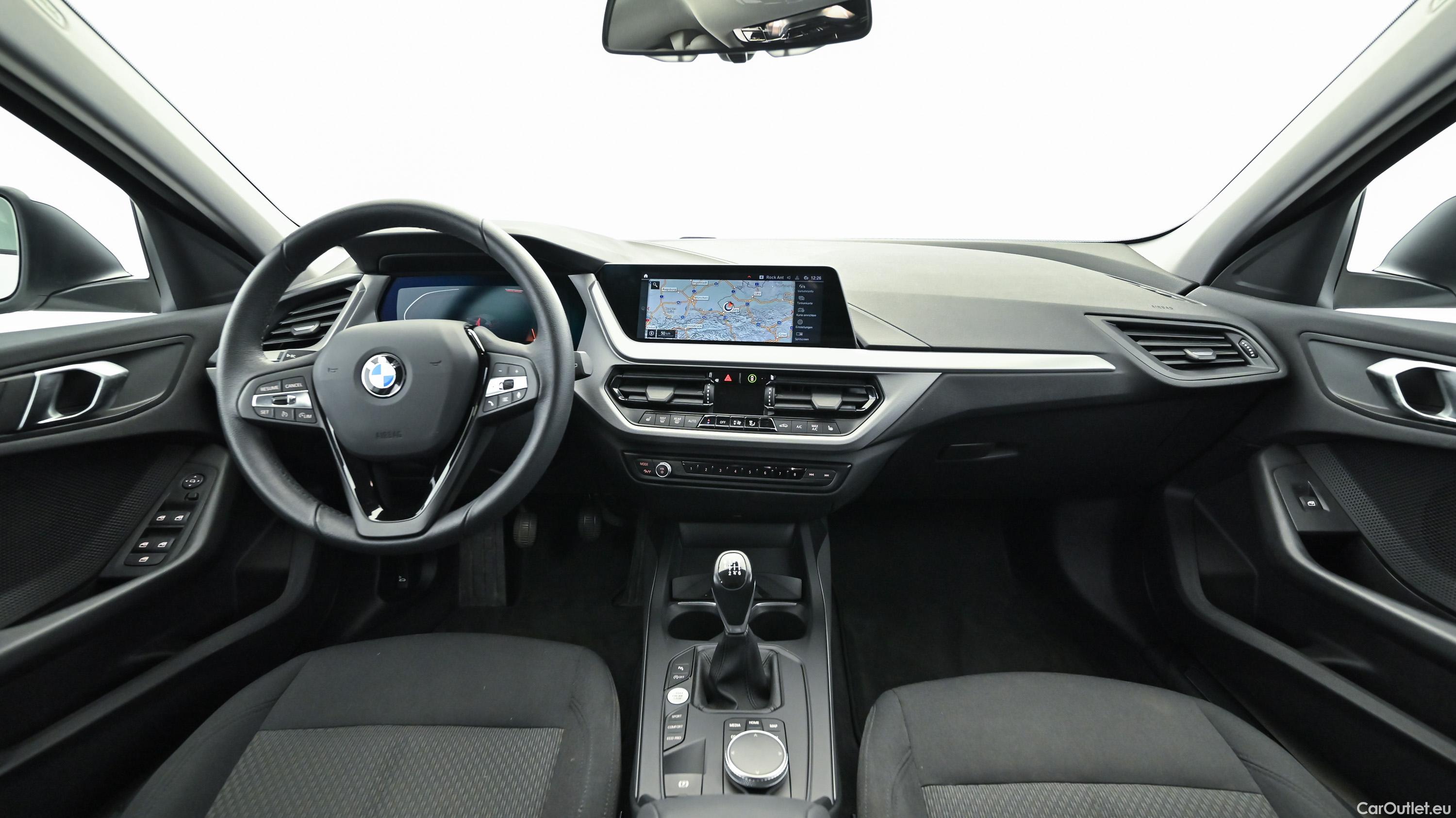 Bmw  Serie 1 (F40) - Manual Diesel  23 #19