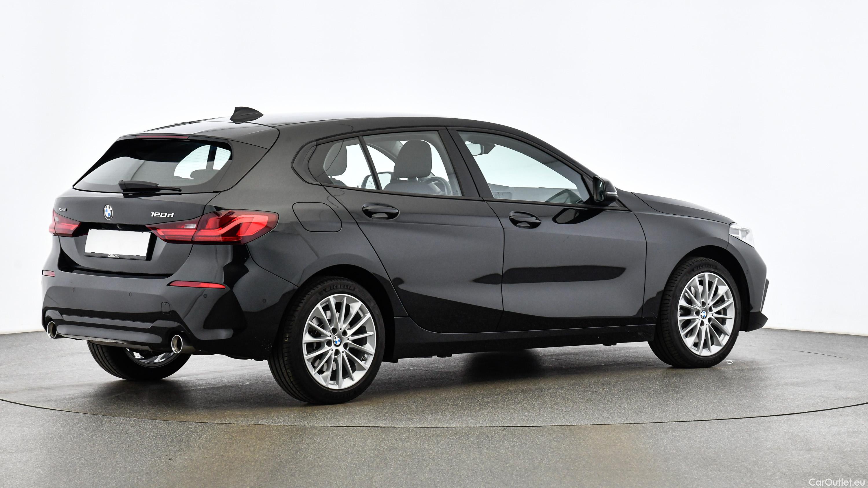 Bmw  Serie 1 xDrive Aut. (F40) - Automatic Diesel  21 #10