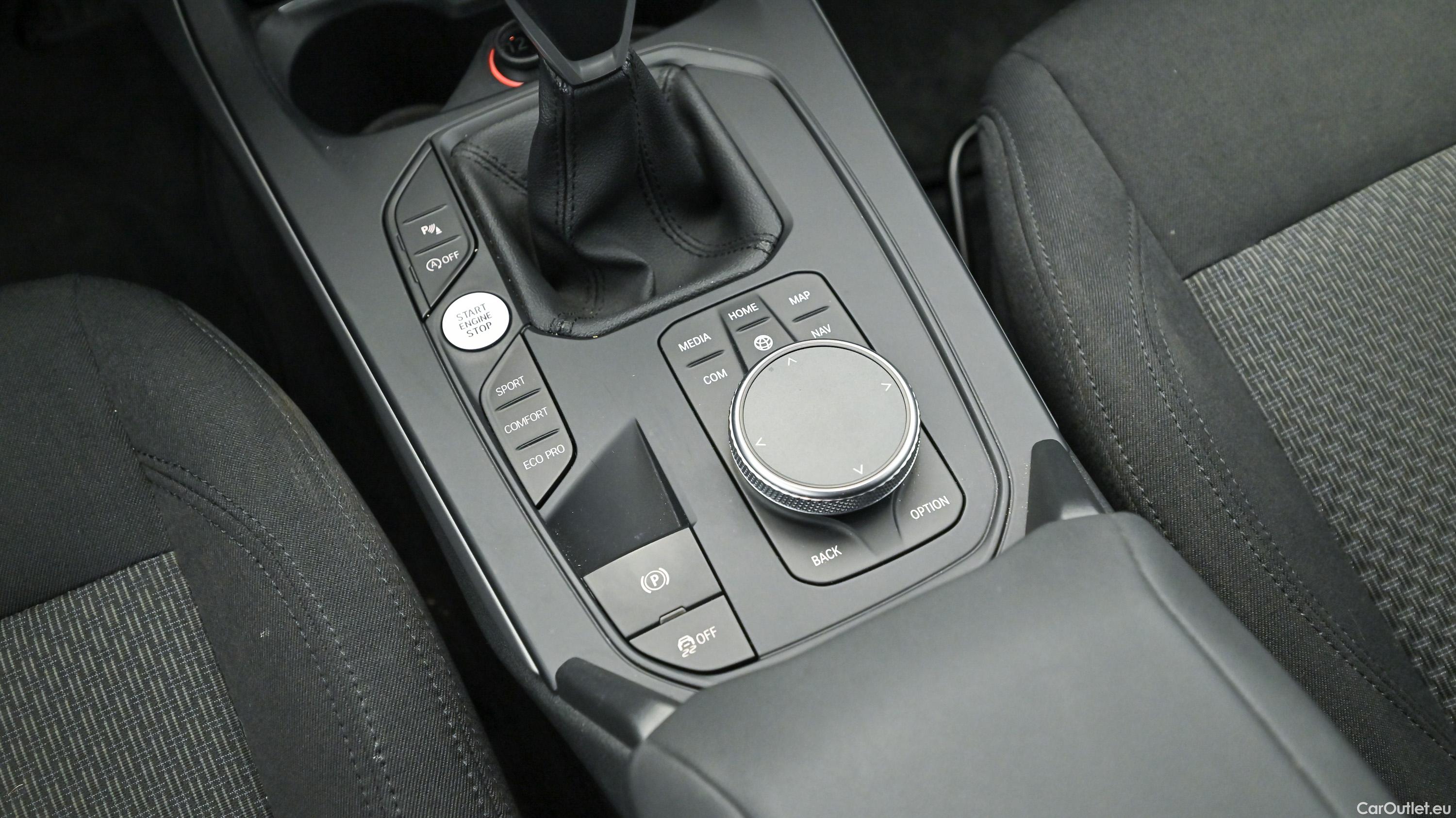 Bmw  Serie 1 (F40) - Manual Diesel  23 #23