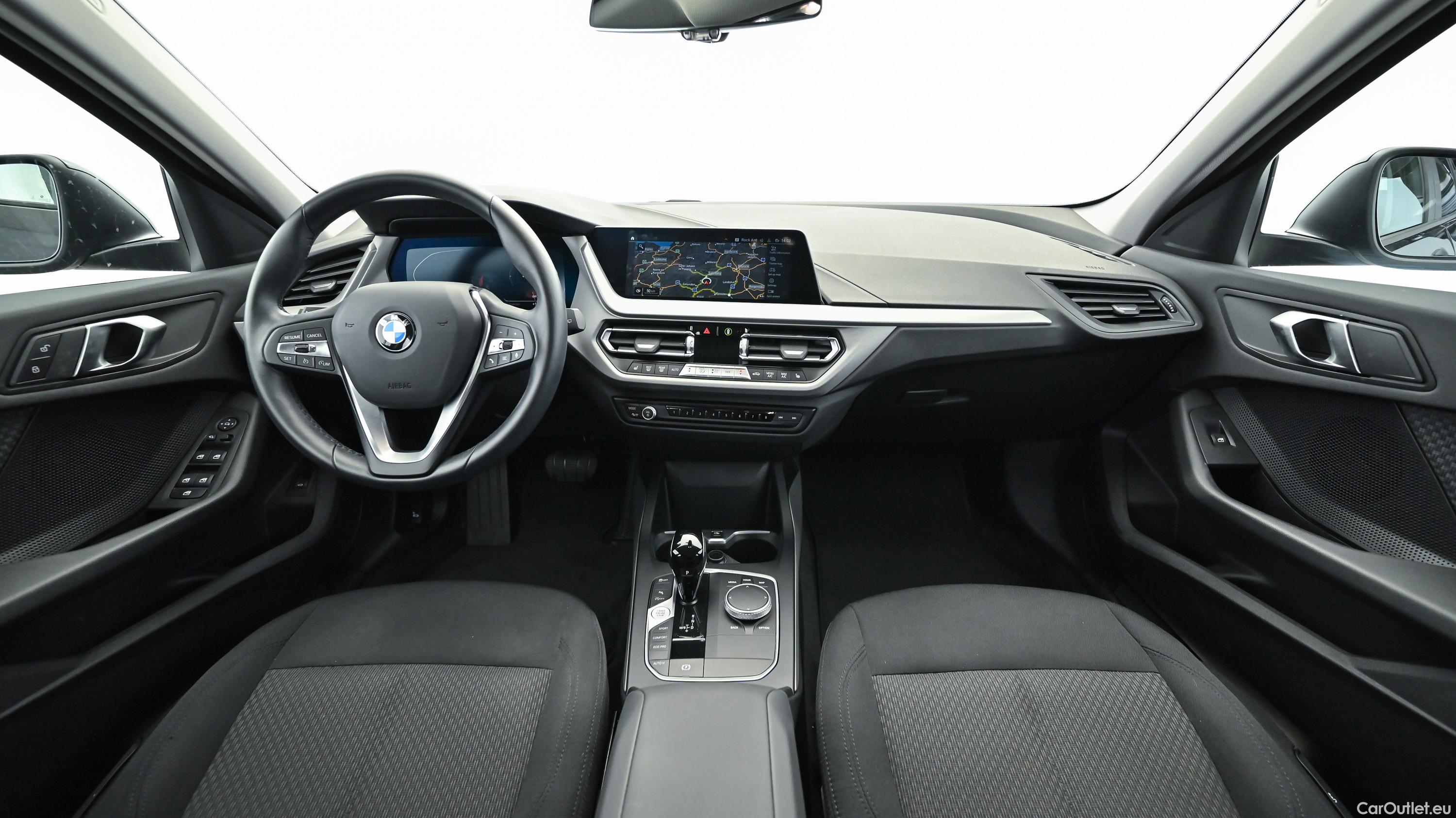 Bmw  Serie 1 xDrive Aut. (F40) - Automatic Diesel  21 #19