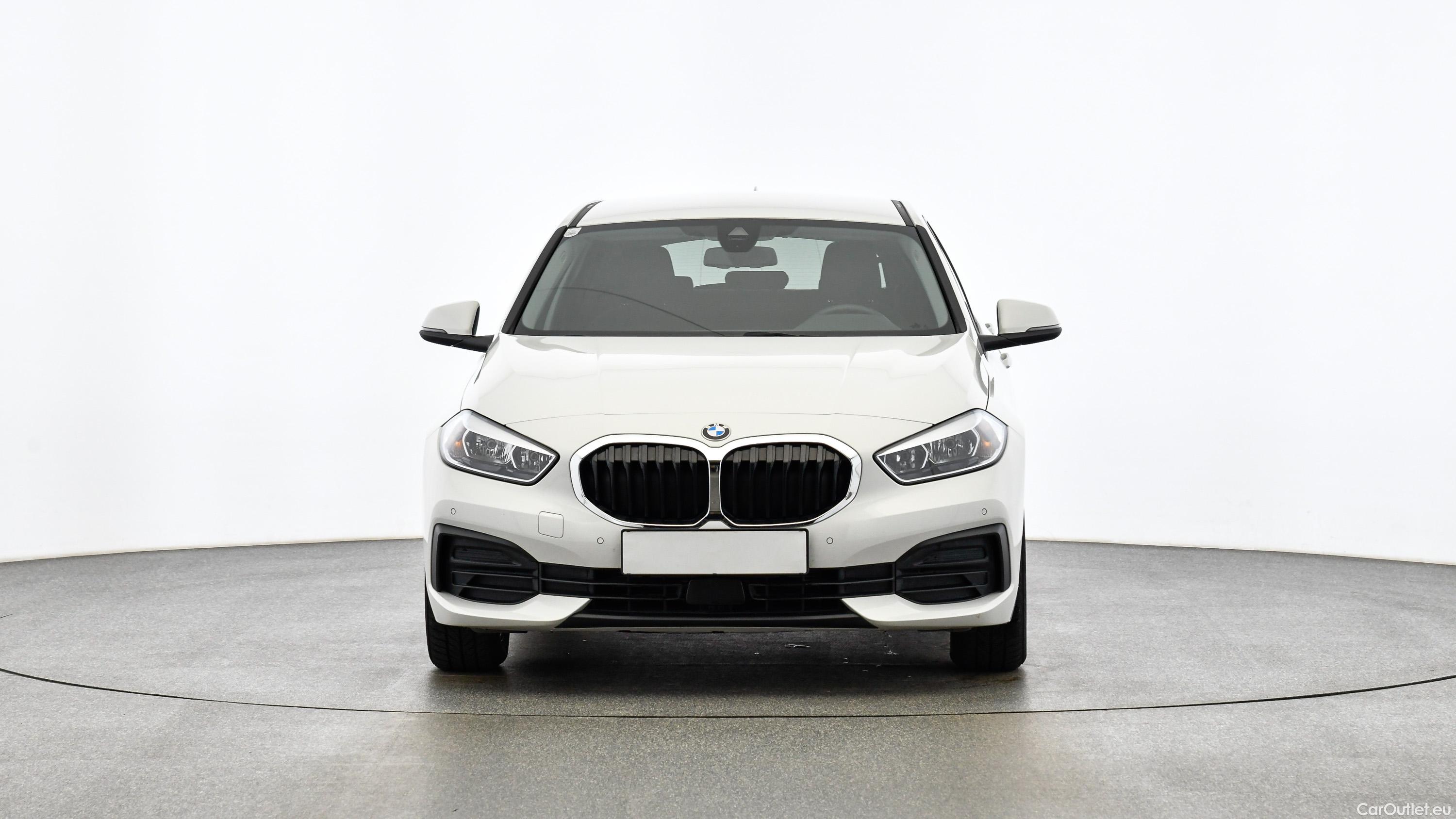 Bmw  Serie 1 (F40) - Manual Diesel  23 #16