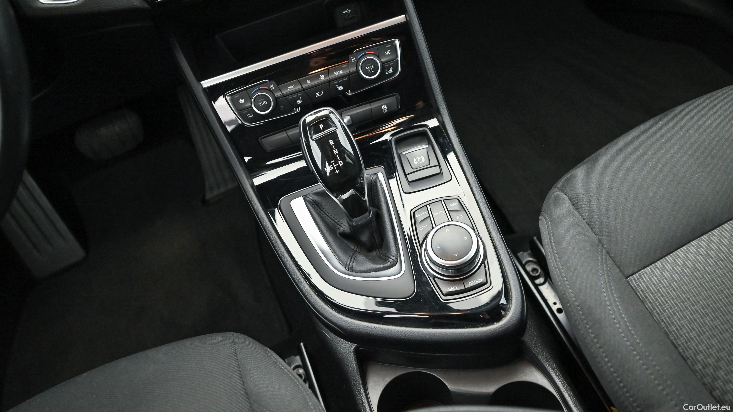 Bmw  Serie 2 Gran Tourer Aut. (F46) Advantage Automatic Diesel  47 #24