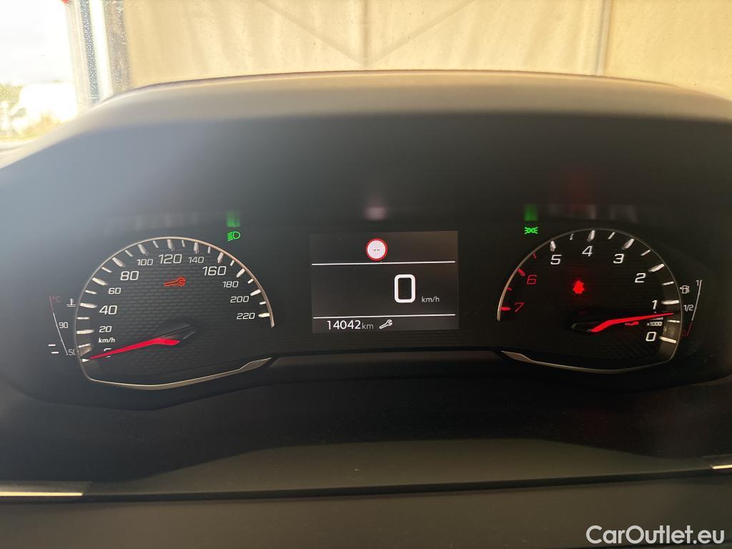 Peugeot  208  Allure 1.2 PureTech 100CV BVM6 E6d #6