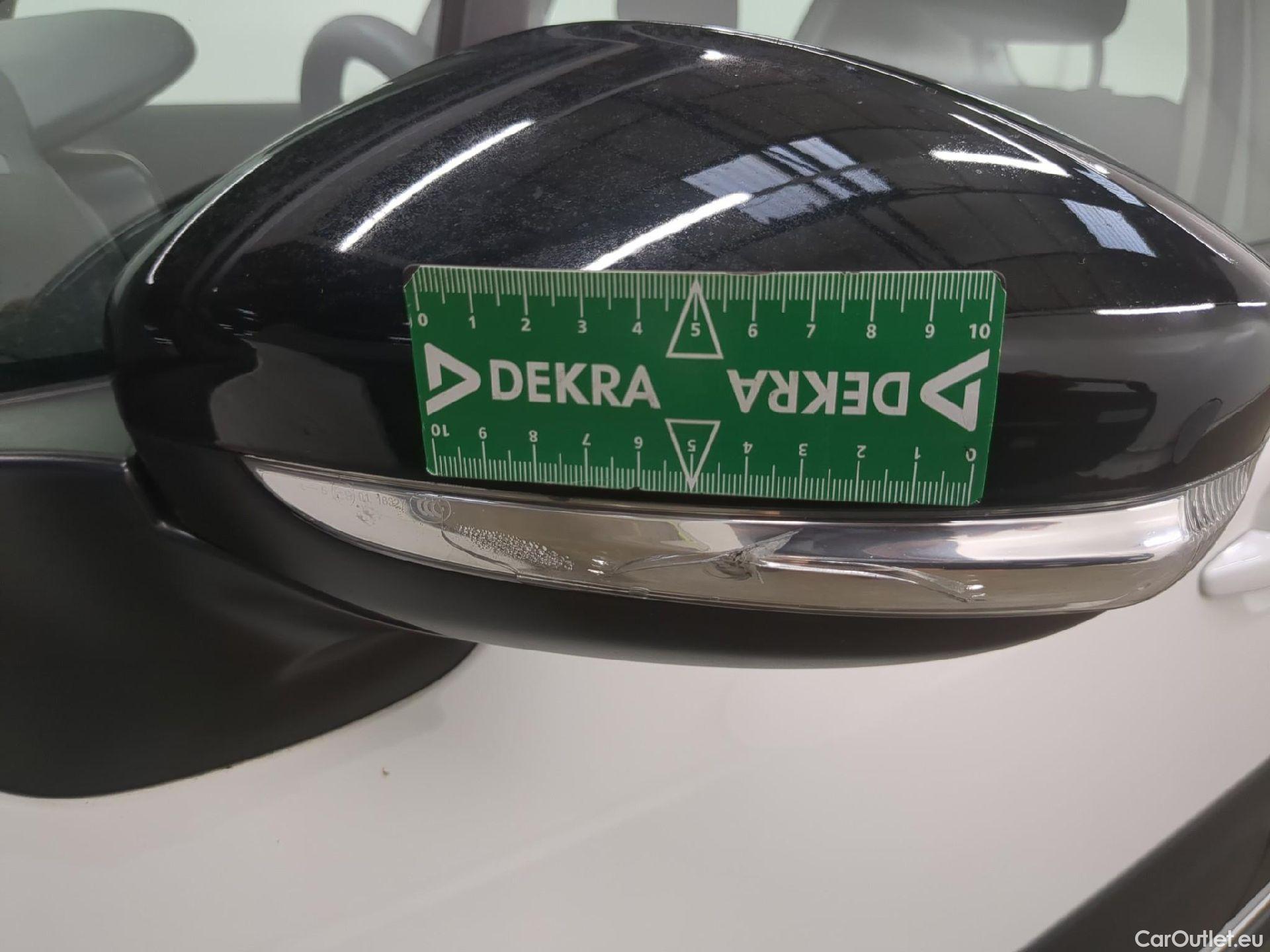  Citroen  C3  Société Feel 1.2 PureTech 80CV BVM5 E6d #7