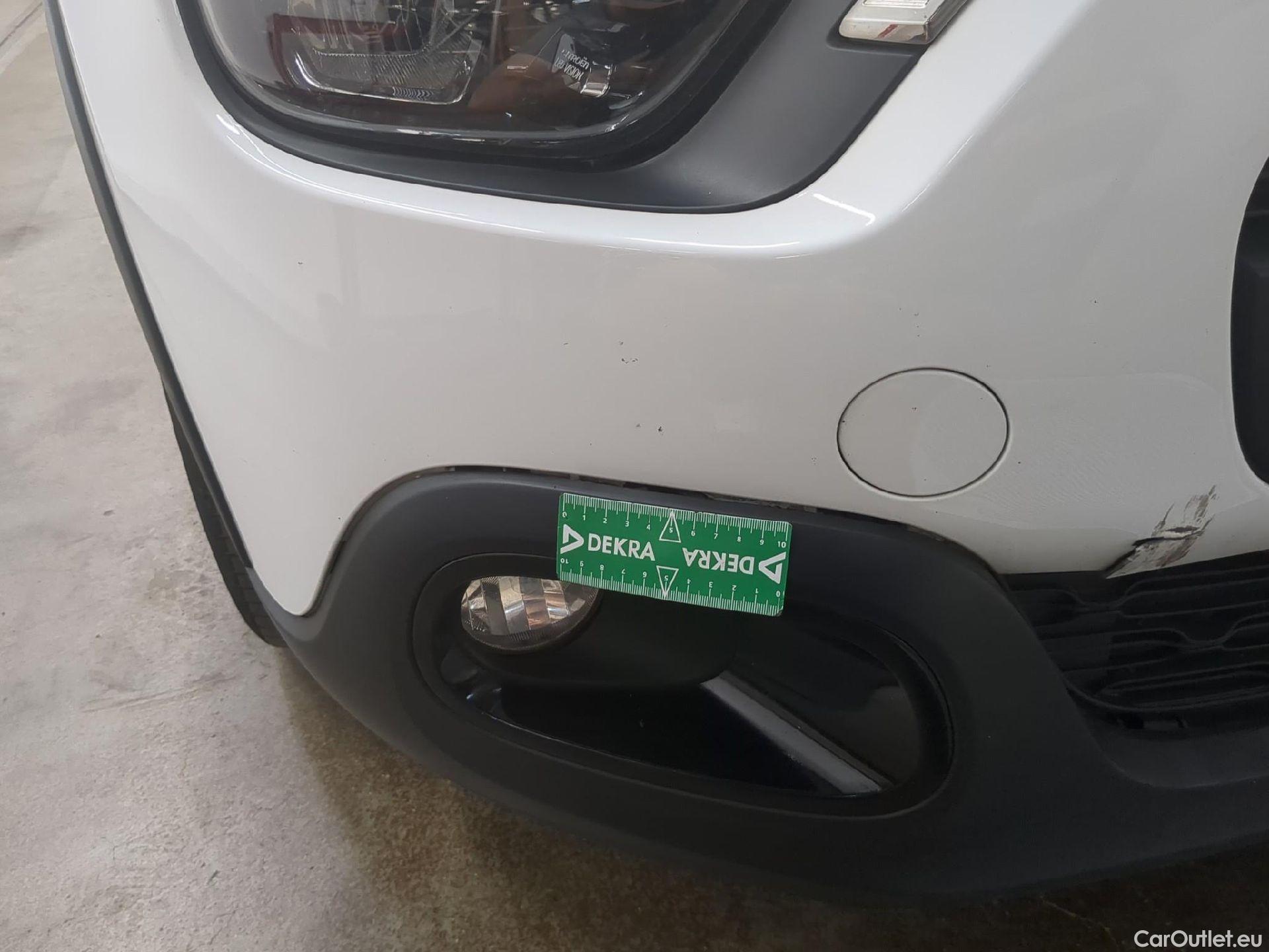  Citroen  C3  Société Feel 1.2 PureTech 80CV BVM5 E6d #19