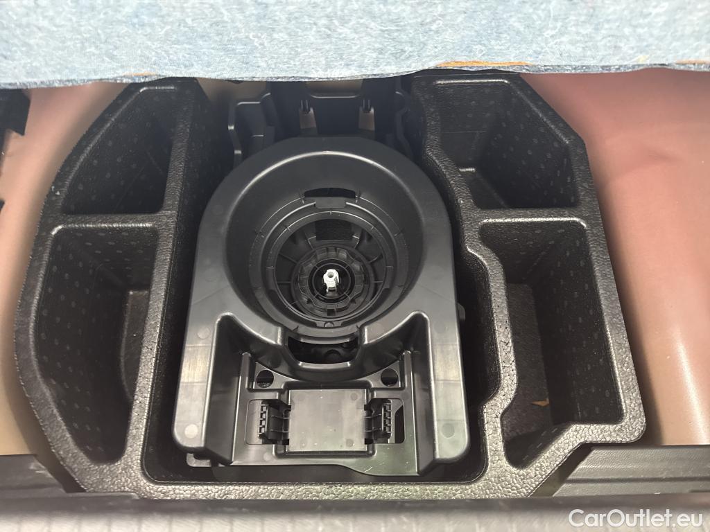 Peugeot  208  Allure 1.2 PureTech 100CV BVM6 E6d #11