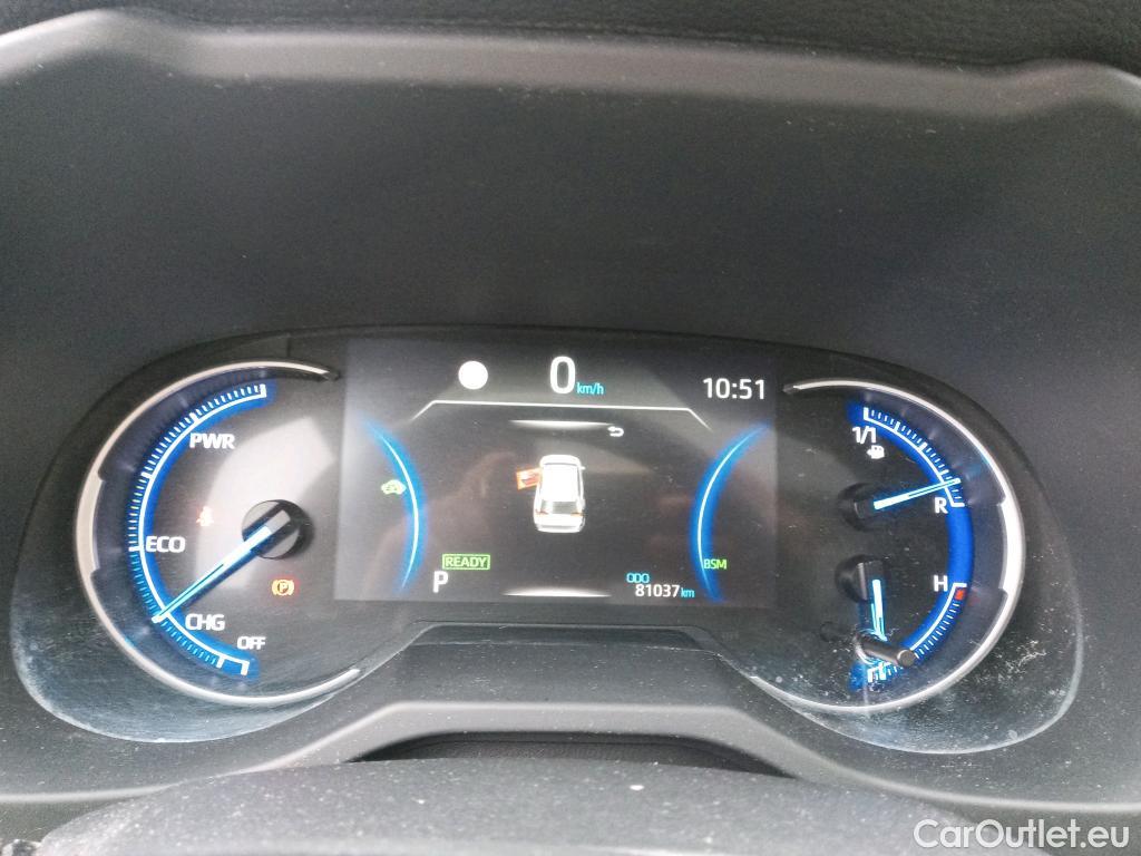  Toyota  RAV4 TOYOTA  / 2018 / 5P / todoterreno 2.5l 220H Luxury #28