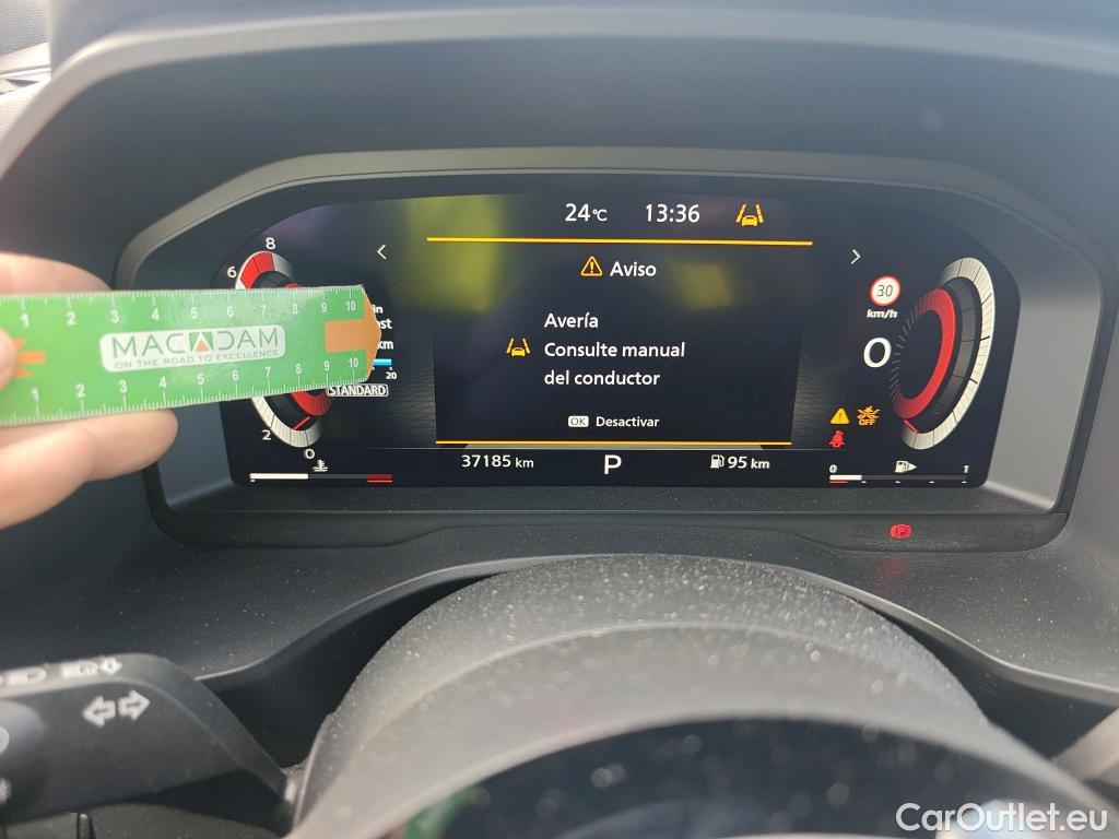  Nissan  Qashqai NISSAN  / 2021 / 5P / todoterreno DIG-T 116kW (158CV) mHEV Xtronic Tekna+ #40