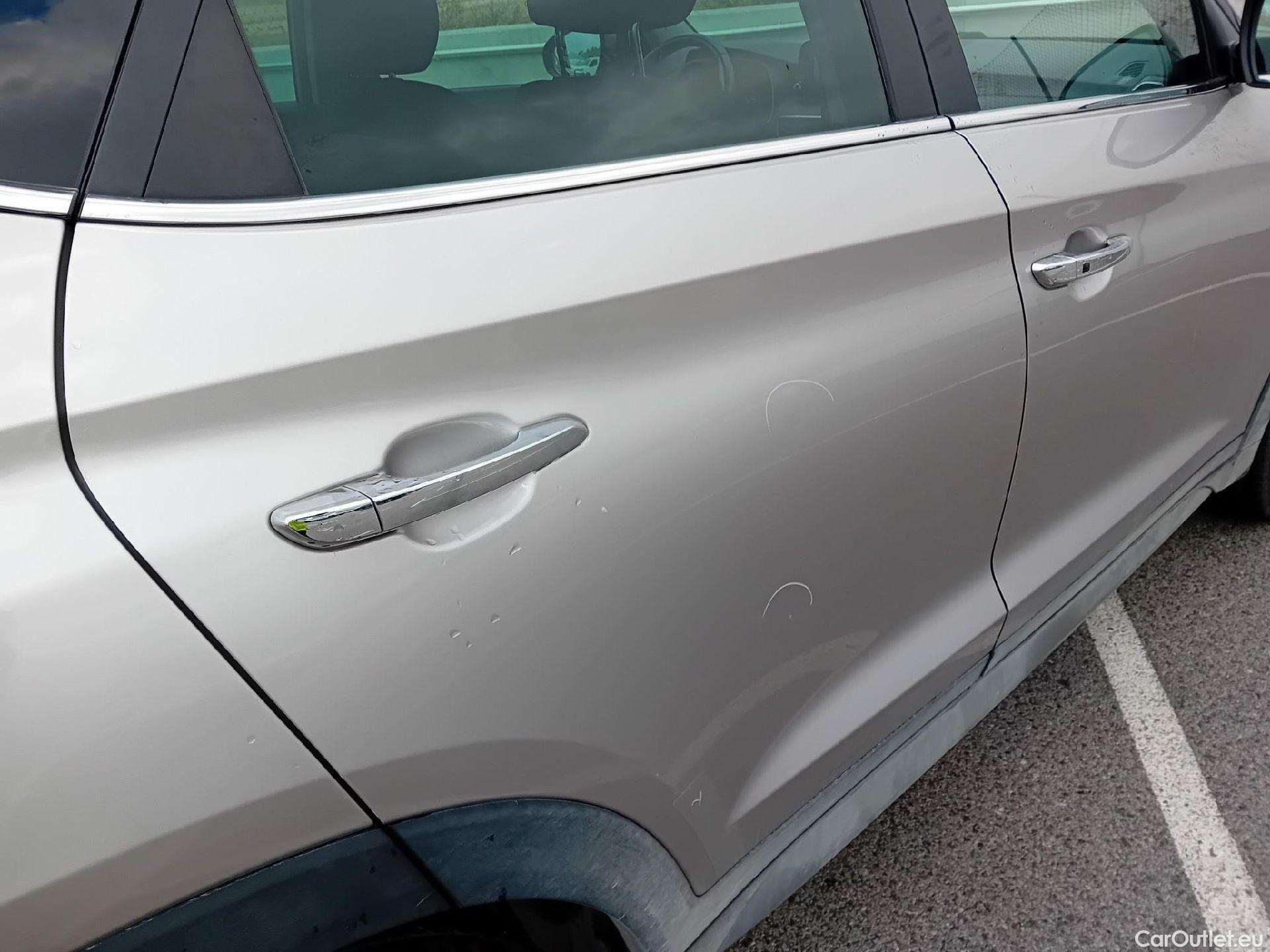  Hyundai  Tucson HYUNDAI  / 2018 / 5P / todoterreno 1.6 CRDI 85kW (116CV) 48V Tecno 4X2 #35