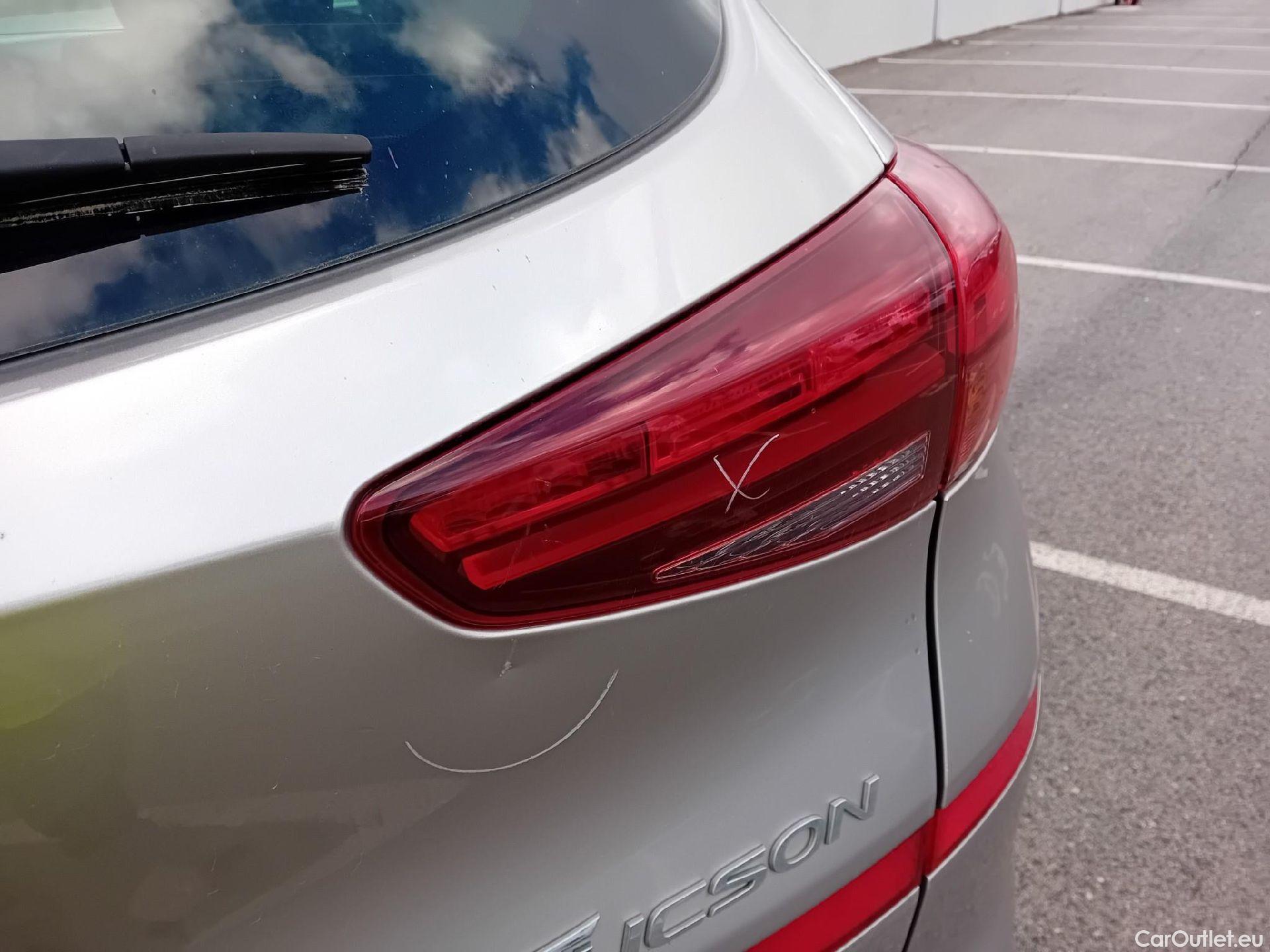  Hyundai  Tucson HYUNDAI  / 2018 / 5P / todoterreno 1.6 CRDI 85kW (116CV) 48V Tecno 4X2 #27