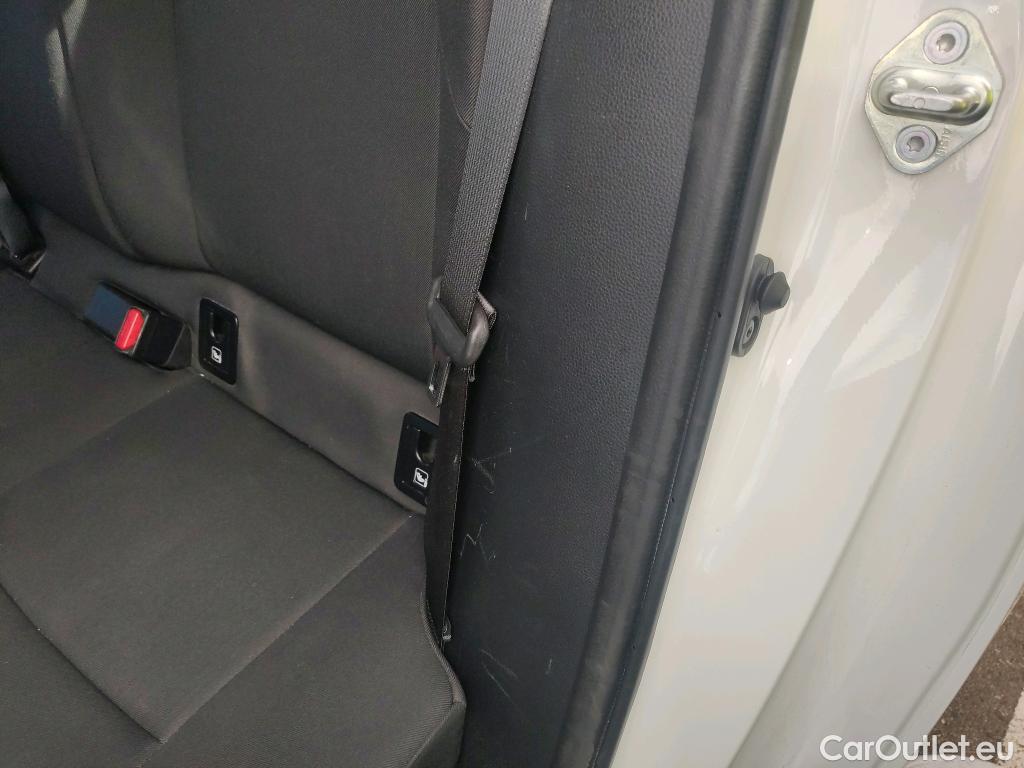  Toyota  Corolla TOYOTA  / 2019 / 5P / familiar 1.8 HYBRID BUSINESS PLUS E-CVT TOU SPORT #13