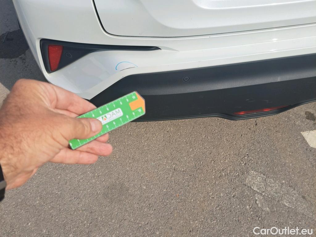  Toyota  C-HR TOYOTA  / 2019 / 5P / todoterreno 1.8 125H Advance #8