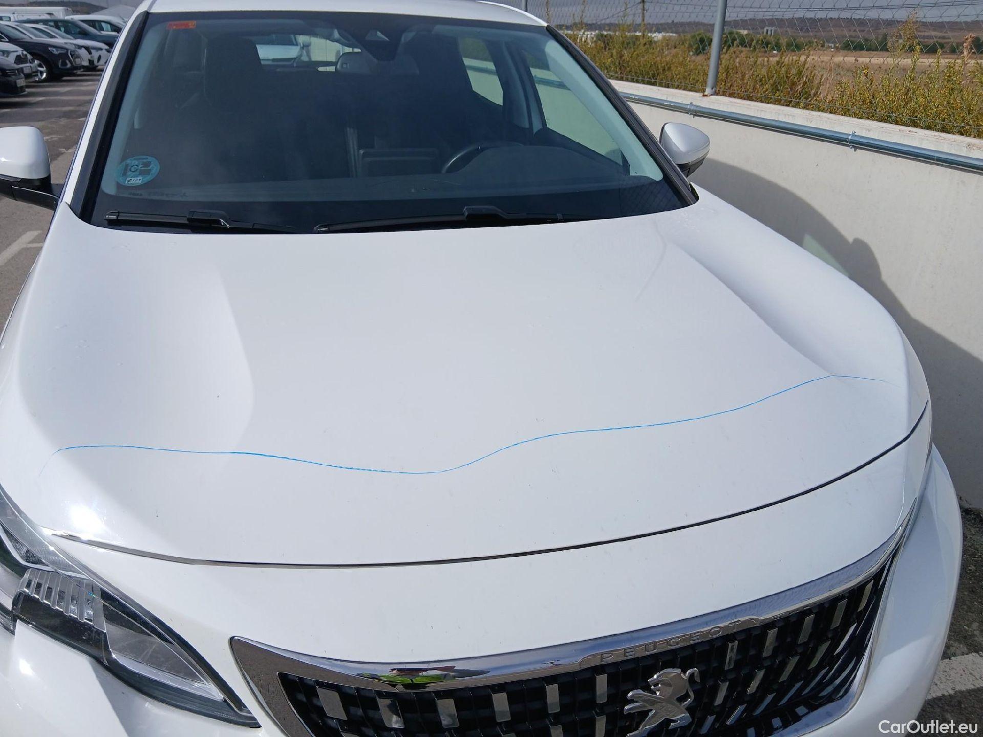  Peugeot  3008 PEUGEOT  / 2016 / 5P / todoterreno 1.5L BlueHDi 96kW (130CV) S&S Active (AC2) #10