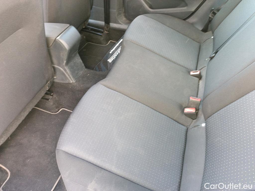  Seat  Arona SEAT  / 2017 / 5P / todoterreno 1.0 TSI 81kW (110CV) Style Plus (AC) #17