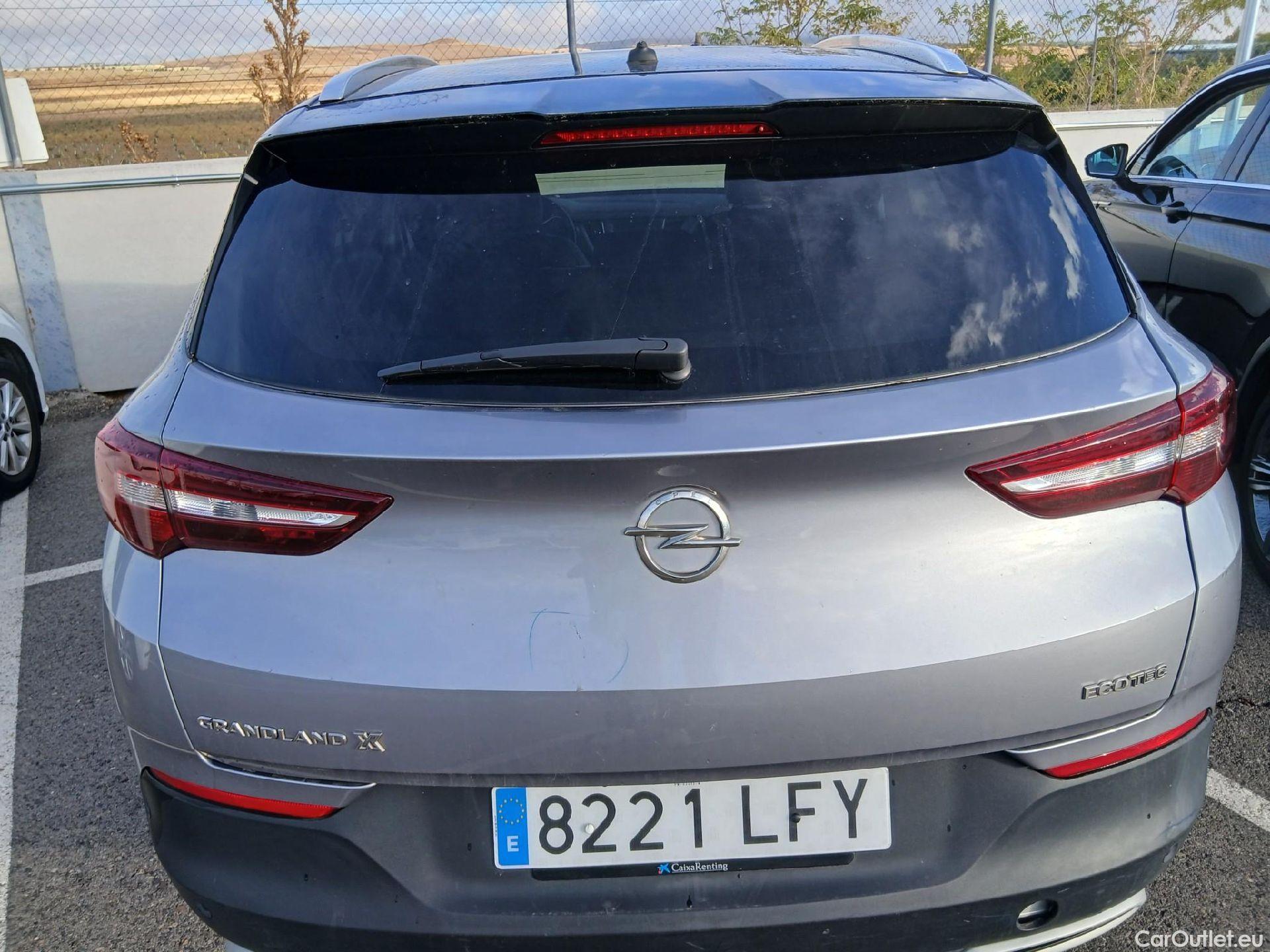  Opel   Grandland X OPEL / 2017 / 5P / todoterreno 1.2 Turbo 120 Aniversario (CX) #18