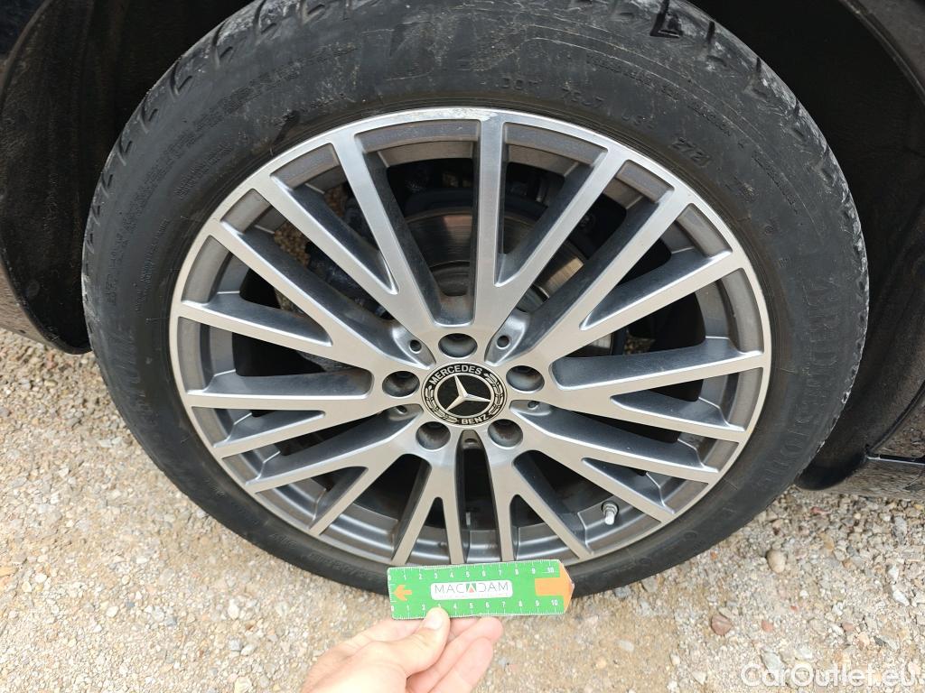  Land Rover  Discovery MERCEDES-BENZ CLA / 2019 / 4P / coupé CLA 180 #3