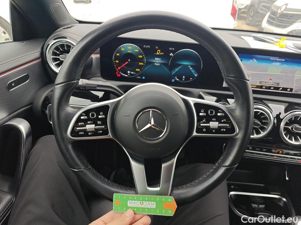 Land Rover  Discovery MERCEDES-BENZ CLA / 2019 / 4P / coupé CLA 180 #13