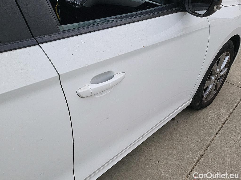  Opel  Corsa OPEL  / 2019 / 5P / berlina con portón 1.2T XHL 74kW (100CV) Edition (AC) #7