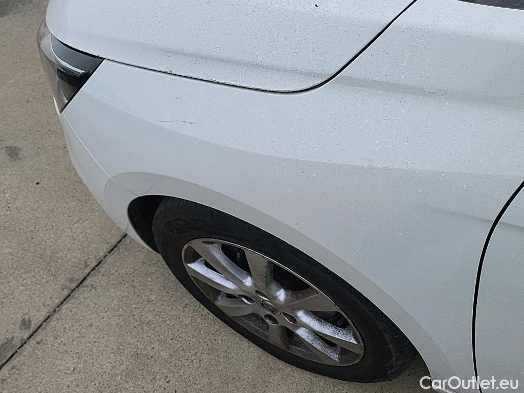  Opel  Corsa OPEL  / 2019 / 5P / berlina con portón 1.2T XHL 74kW (100CV) Edition (AC) #13