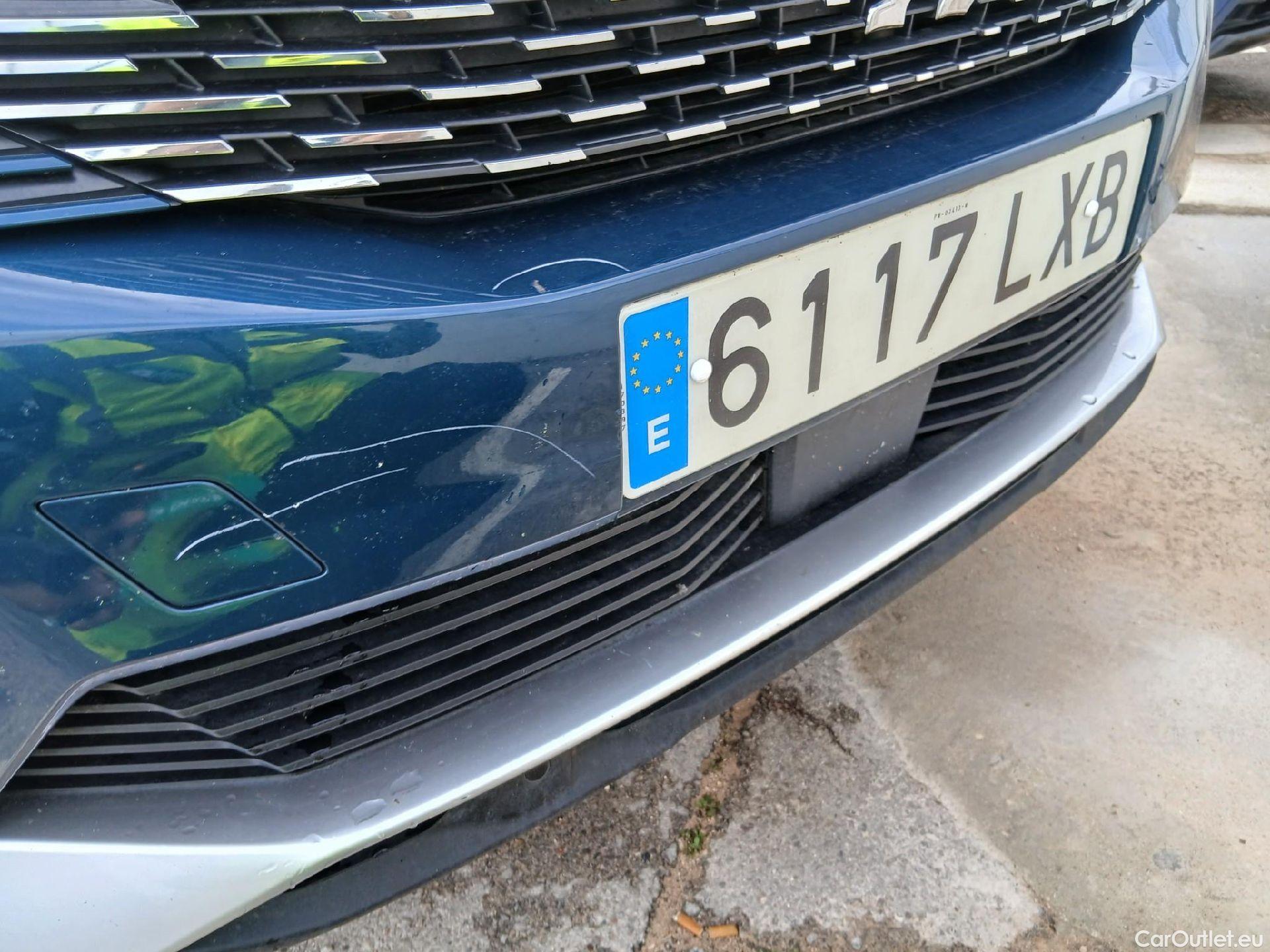  Peugeot  3008 PEUGEOT  / 2020 / 5P / todoterreno 1.5 BlueHDi 96kW (130CV) S&S Active Pack (CM) #5
