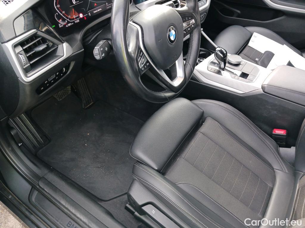  Bmw  Serie 3 BMW  / 2019 / 5P / familiar 318d Auto.Touring #16