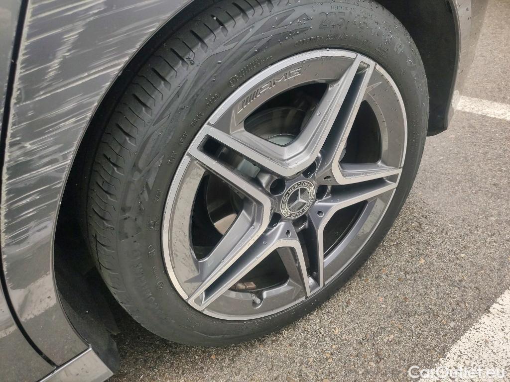  Mercedes  A-Klasse MERCEDES-BENZ Clase A / 2018 / 5P / berlina con portón A 200 d #9