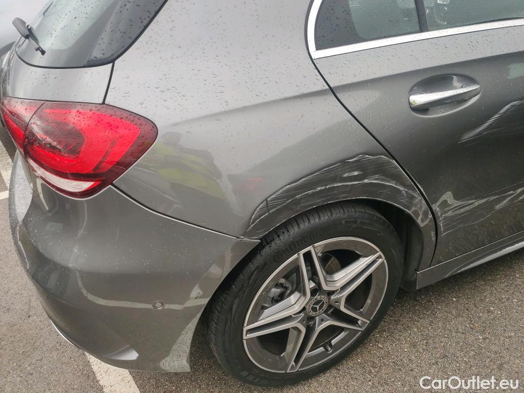  Mercedes  A-Klasse MERCEDES-BENZ Clase A / 2018 / 5P / berlina con portón A 200 d #3